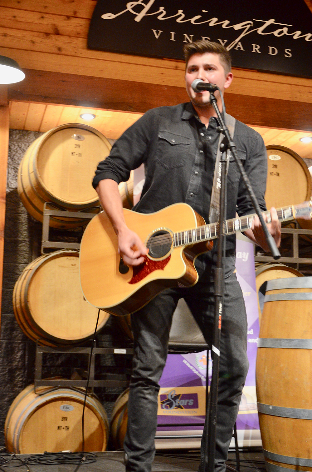 Joe Lasher Performs