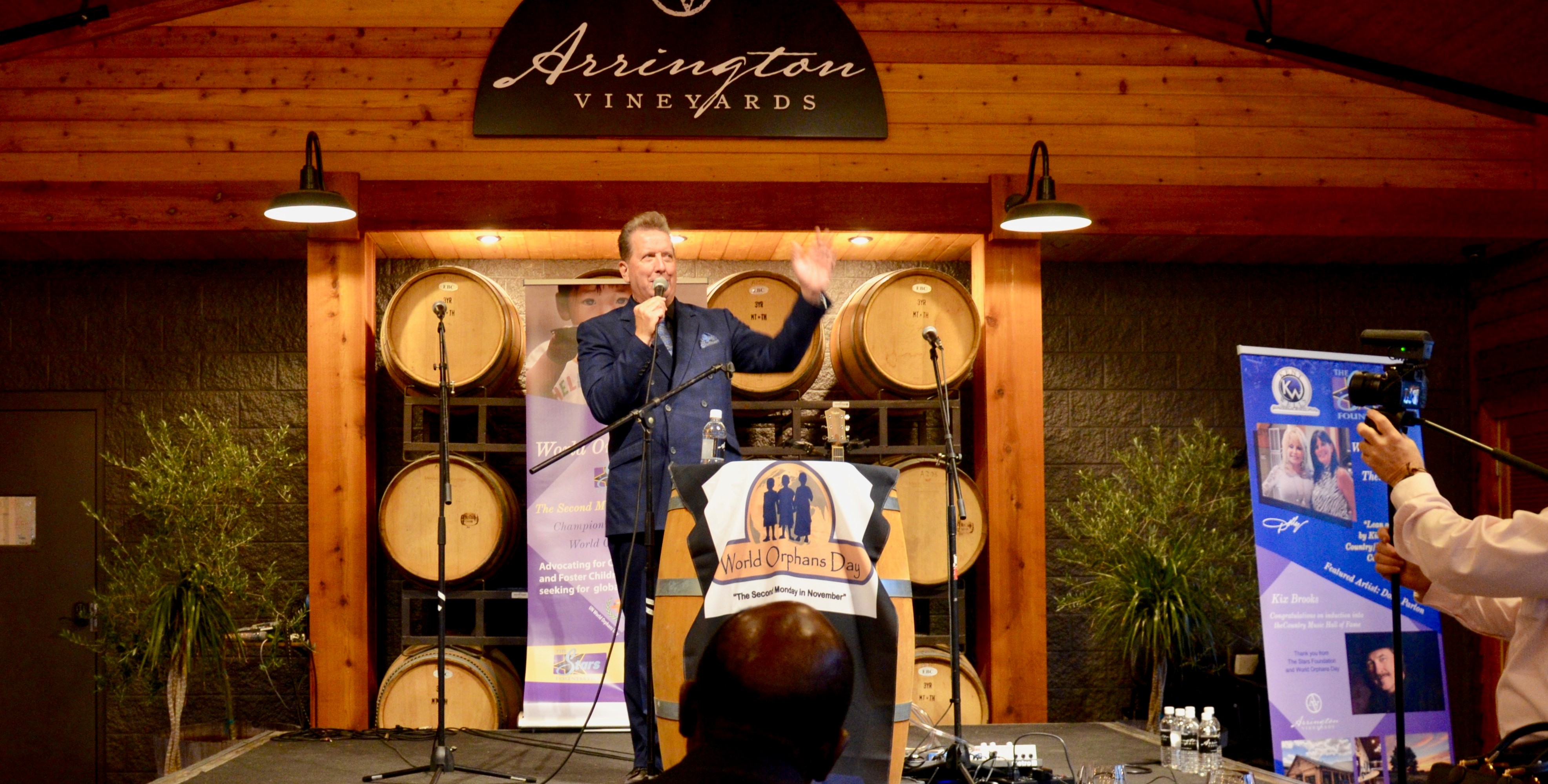 Emceeing at Arrington Vineyards