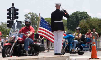Pentagon Parking Lot - Rolling Thunder Tons of Bikes